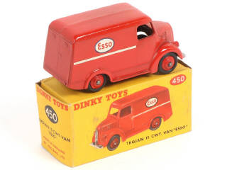 Lot 304 - DINKY TOYS (GB) (1)
