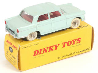 Lot 415 - DINKY TOYS (FRANCE) (1)