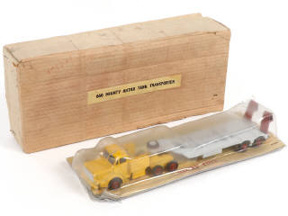 Lot 242 - NICKYTOYS (INDE) (1)