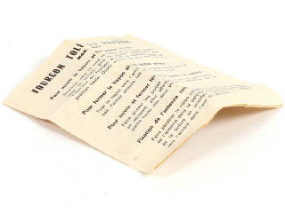 Lot 463 - DINKY TOYS (FRANCE) (1)