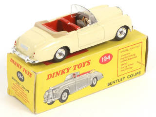 Lot 269 - DINKY TOYS (GB) (1)