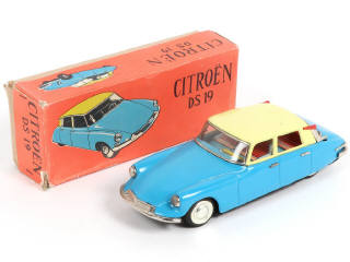 Lot 59 - MIZUNO (JAPON) (1)