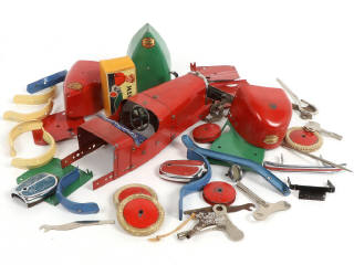 Lot 107 - MECCANO (30)