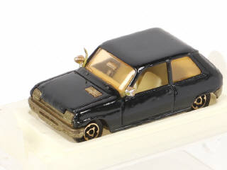 Lot 247 - MAJORETTE (FRANCE) (1)