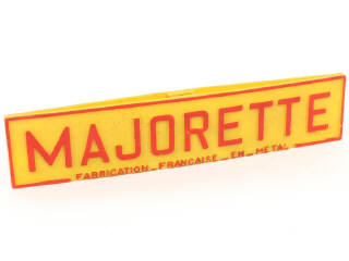Lot 235 - MAJORETTE (FRANCE) (1)