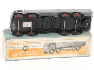 Lot 294 - DINKY TOYS (GB) (1)