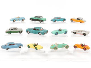 Lot 310 - DINKY TOYS (GB) (12)