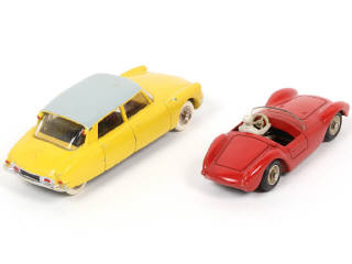 Lot 277 - DINKY TOYS (FRANCE) (2)