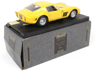 Lot 60 - REVELL (ALLEMAGNE) (1)