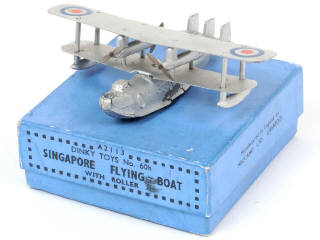 Lot 242 - DINKY TOYS (GB) (1)