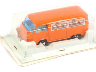 Lot 105 - MAJORETTE (FRANCE) (1)