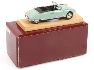 Lot 147 - DIVERS (FINLANDE) (1)