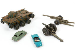 Lot 65 - DIVERS (5)