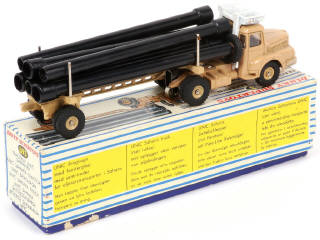 Lot 290 - DINKY TOYS (FRANCE) (1)