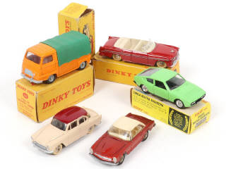 Lot 304 - DINKY TOYS (FRANCE) (5)