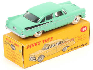 Lot 254 - DINKY TOYS (GB) (1)