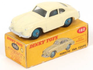 Lot 253 - DINKY TOYS (GB) (1)
