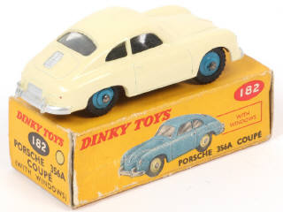 Lot 253 - DINKY TOYS (GB) (1)