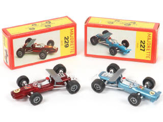 Lot 170 - MAJORETTE (FRANCE) (2)