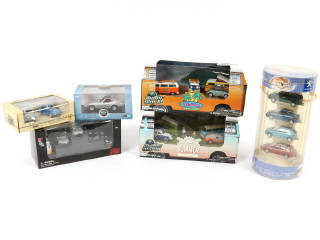 Lot 72 - DIVERS (6)