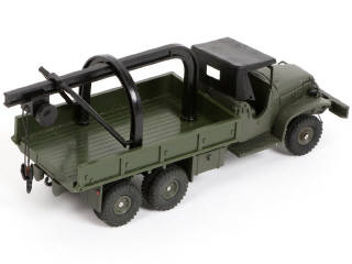 Lot 350 - DINKY TOYS (FRANCE) (1)