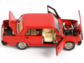 Lot 87 - NOVOEXPORT (URSS) (1)