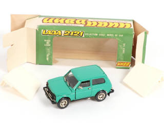 Lot 81 - NOVOEXPORT (URSS) (1)