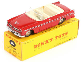 Lot 342 - DINKY TOYS (FRANCE) (1)