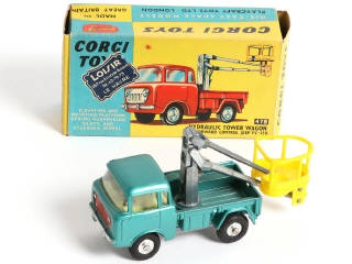 Lot 153 - CORGI TOYS (GB) (1)