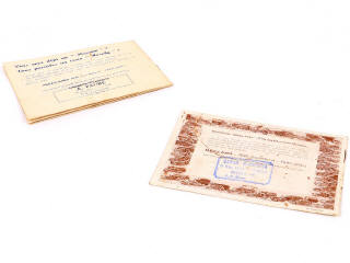 Lot 4 - DINKY TOYS (FRANCE) (2)
