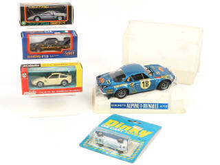 Lot 63 - DIVERS (5)