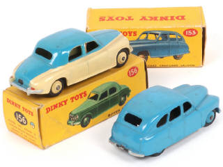 Lot 252 - DINKY TOYS (GB) (2)