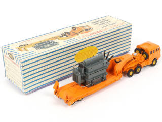 Lot 302 - DINKY TOYS (FRANCE) (1)