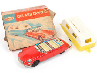 Lot 42 - METTOY (GB) (1)