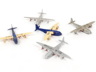 Lot 284 - DINKY TOYS (GB) (5)
