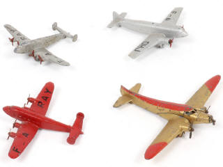 Lot 310 - DINKY TOYS (FRANCE) (4)