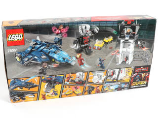 Lot 179 - LEGO (DANEMARK) (1)