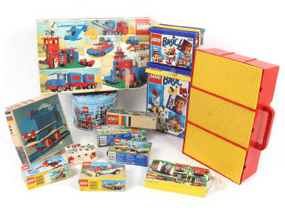 Lot 183 - LEGO (DANEMARK) (13)