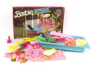 Lot 120 - MATTEL (USA) (3)