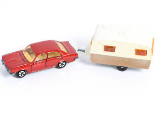 Lot 229 - MAJORETTE (FRANCE) (2)