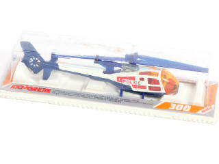 Lot 261 - MAJORETTE (FRANCE) (4)