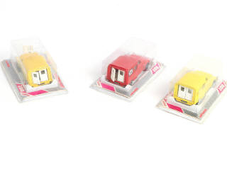 Lot 239 - MAJORETTE (FRANCE) (3)