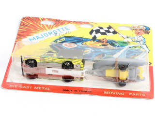 Lot 232 - MAJORETTE (FRANCE) (2)