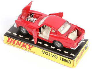 Lot 355 - DINKY TOYS (GB) (3)