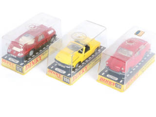 Lot 357 - DINKY TOYS (GB) (3)