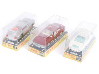 Lot 354 - DINKY TOYS (GB) (3)