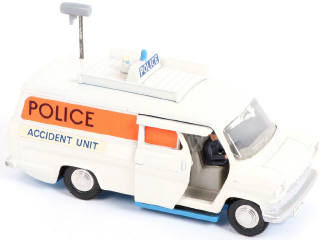 Lot 328 - DINKY TOYS (GB) (1)