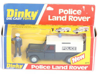 Lot 362 - DINKY TOYS (GB) (3)