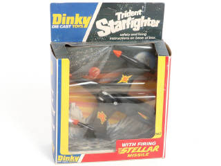 Lot 349 - DINKY TOYS (GB) (2)