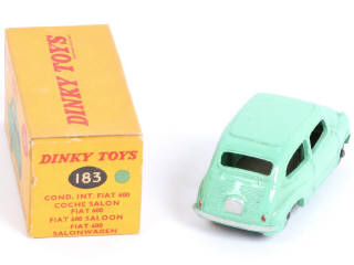 Lot 323 - DINKY TOYS (GB) (1)
